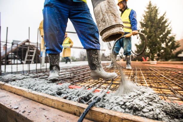 Best Best Concrete Contractor  in Bushland, TX
